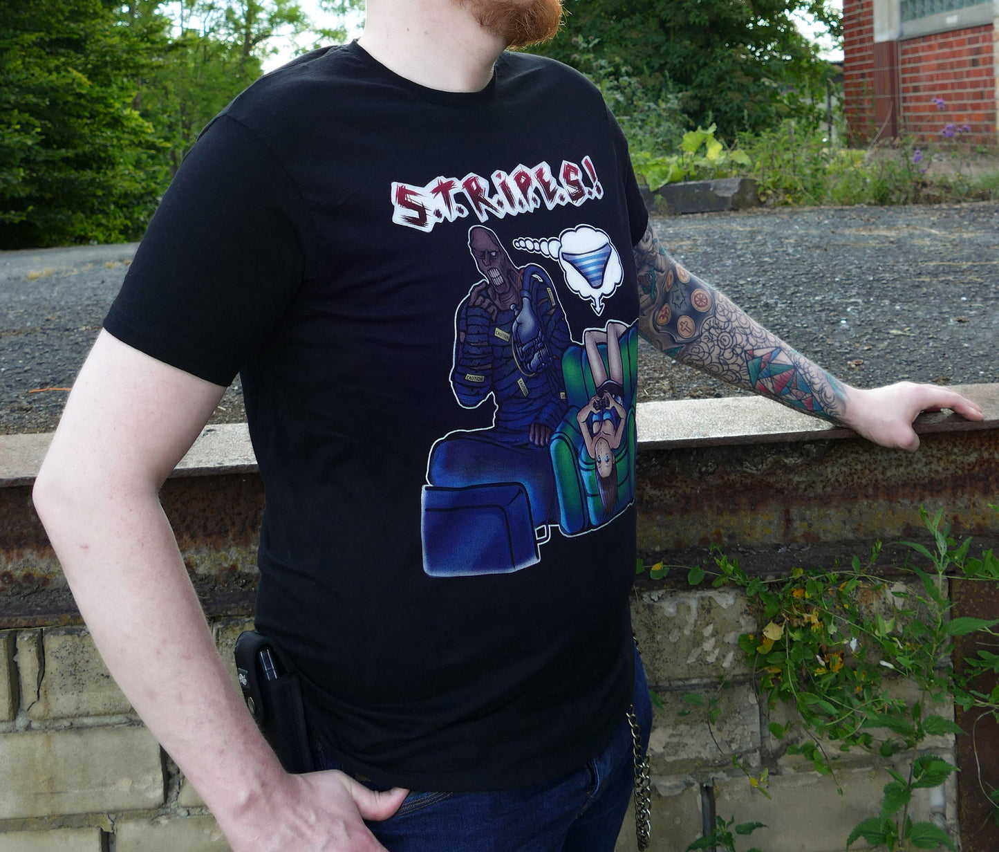 CLEARANCE SALE Resident Evil 3 Jill Valentine & Nemesis T-Shirt